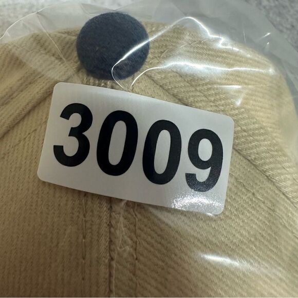 Pennybyrn Maryfield Hat Cap Adult OSFA Beige Blue Strapback Dog Daze Black Label - Picture 10 of 10